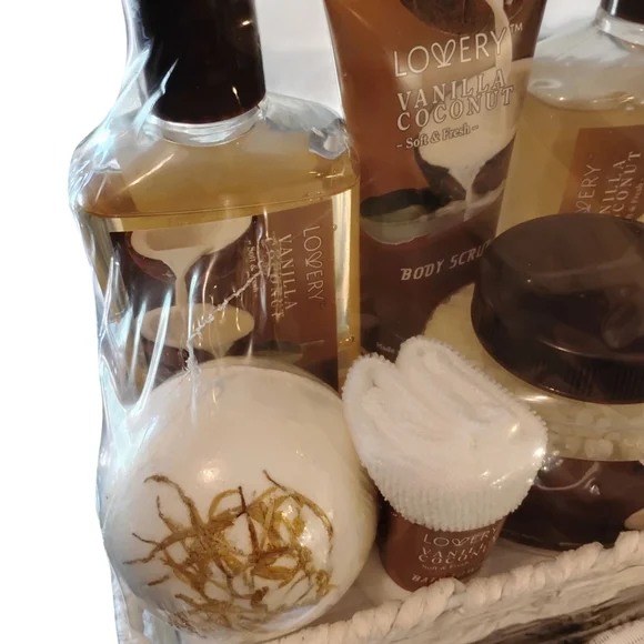 Love Bath & Body Gift Set - Brown and White - Picture 9 of 11